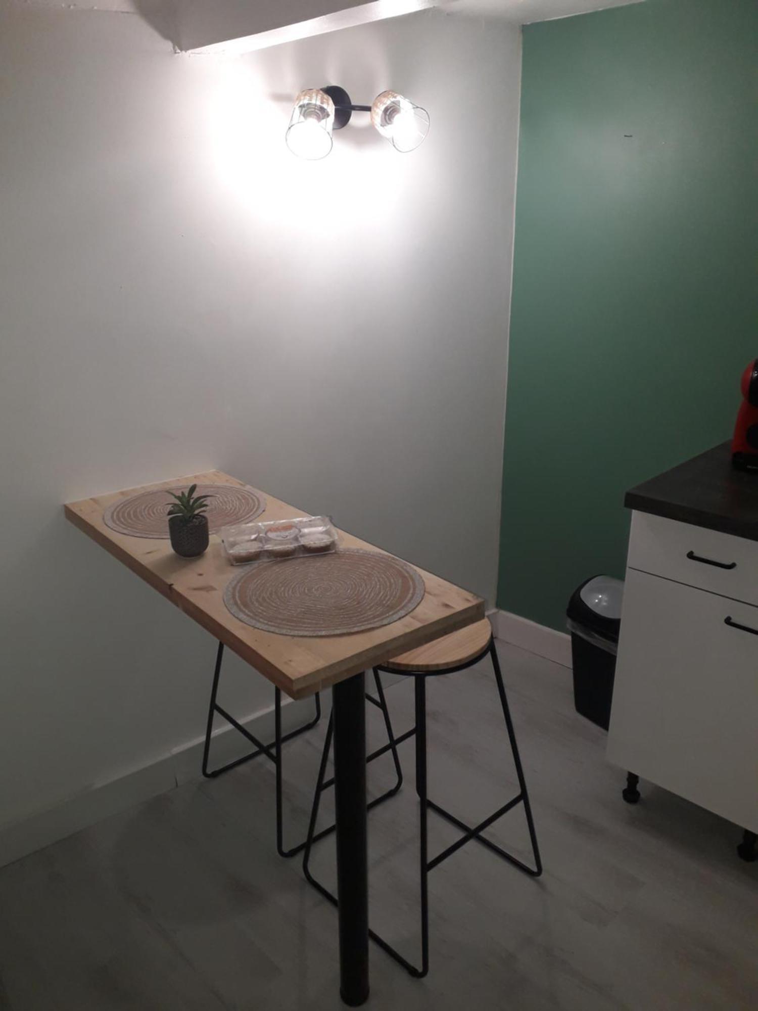 Joli Studio En Centre Ville ناربون المظهر الخارجي الصورة
