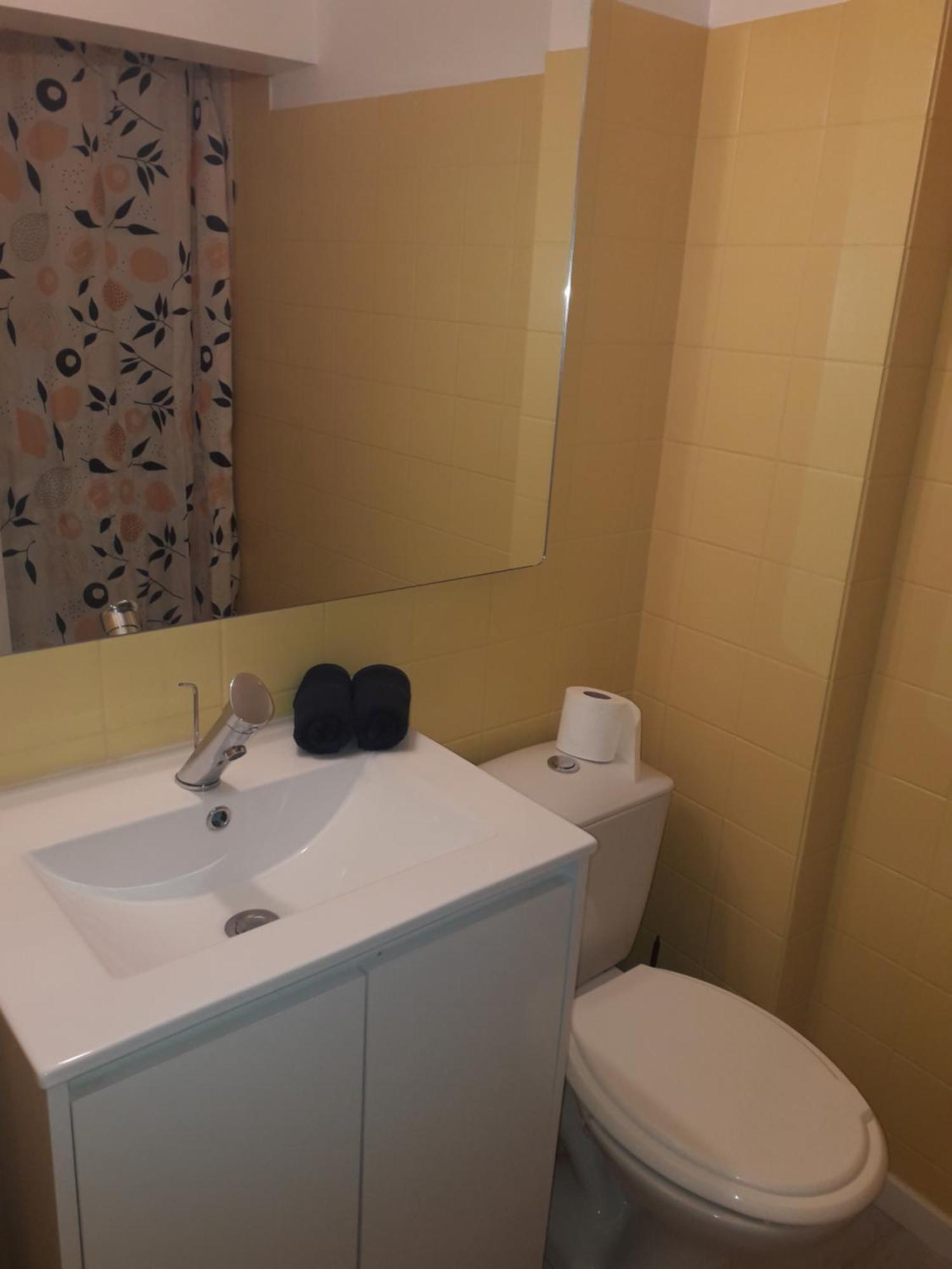 Joli Studio En Centre Ville ناربون المظهر الخارجي الصورة